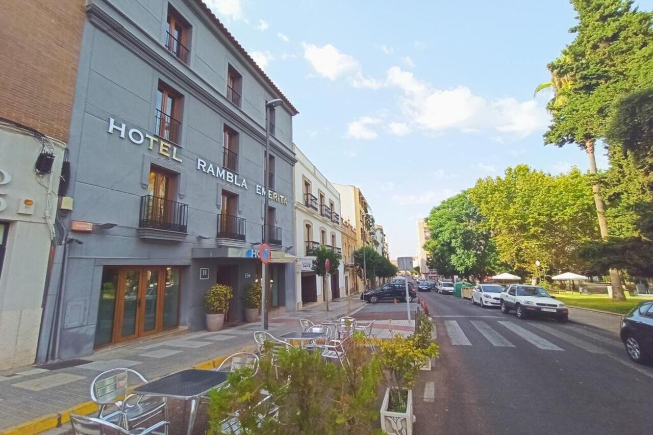Hotel Rambla Emerita, Centro Ciudad Mérida Exteriör bild