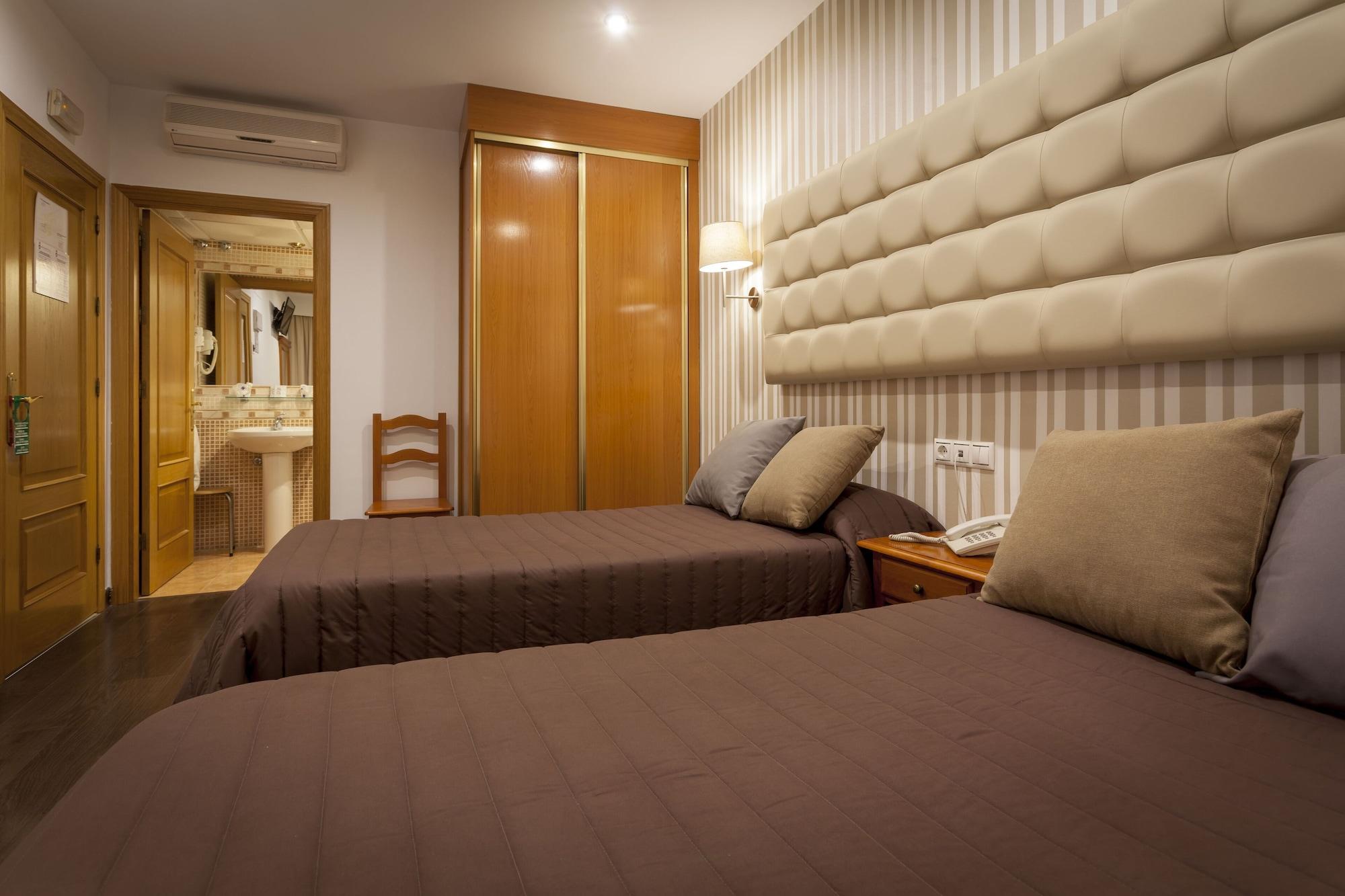 Hotel Rambla Emerita, Centro Ciudad Mérida Exteriör bild