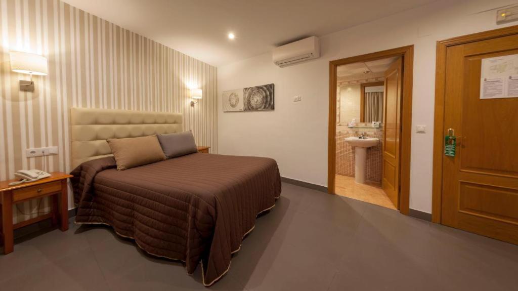 Hotel Rambla Emerita, Centro Ciudad Mérida Exteriör bild
