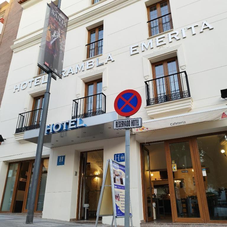 Hotel Rambla Emerita, Centro Ciudad Mérida Exteriör bild